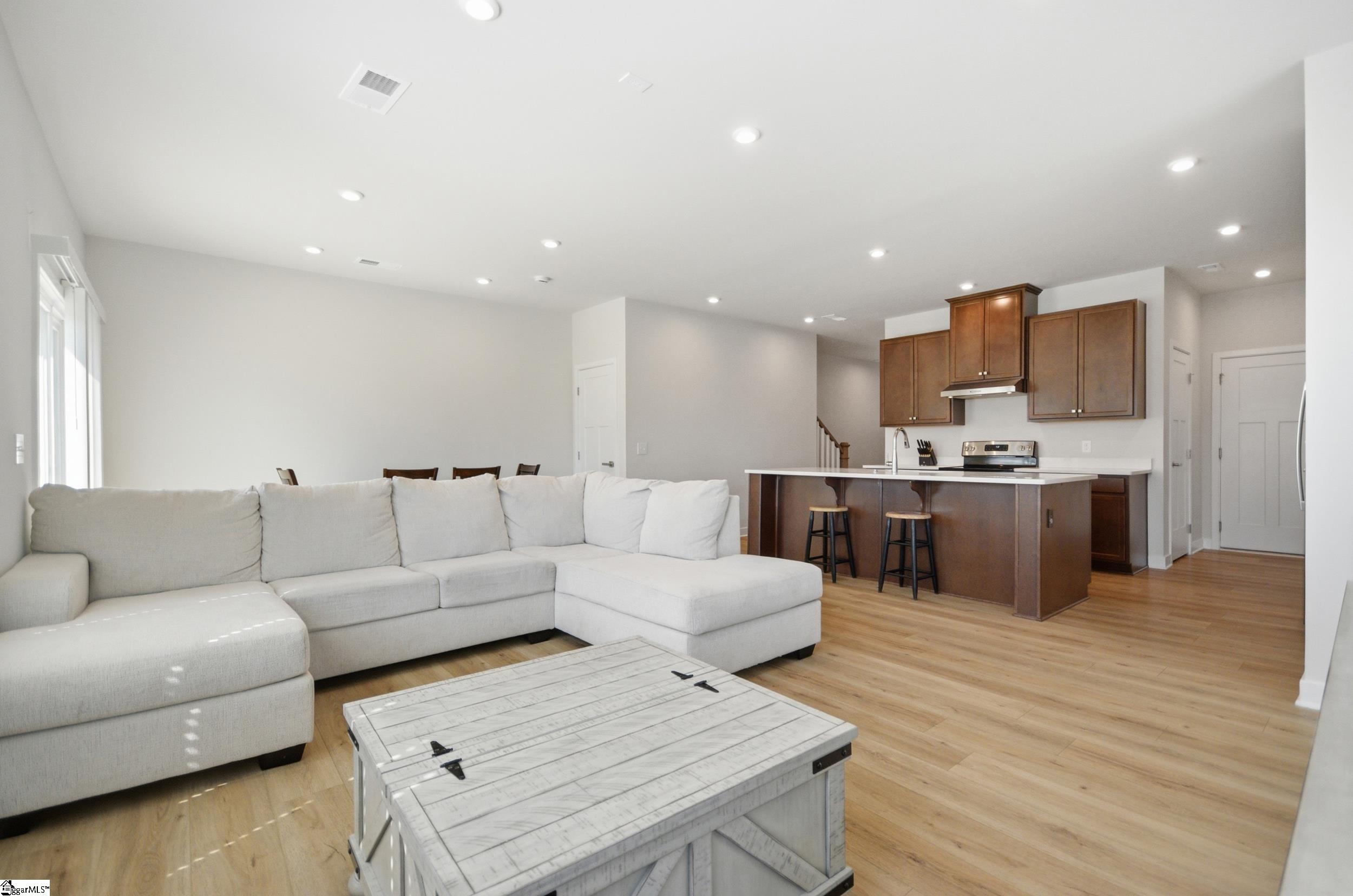 401 Camarillo Lane Anderson, SC 29621 - Photo 6 of 36