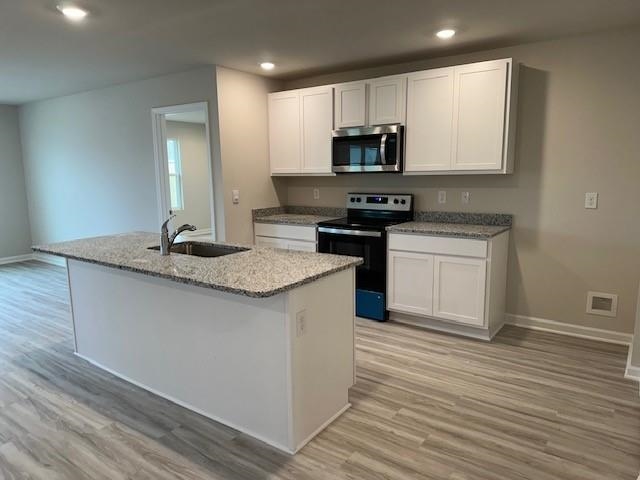430 Preston Way Gulf Shores, AL 36542 - Photo 8 of 22 Kitchen