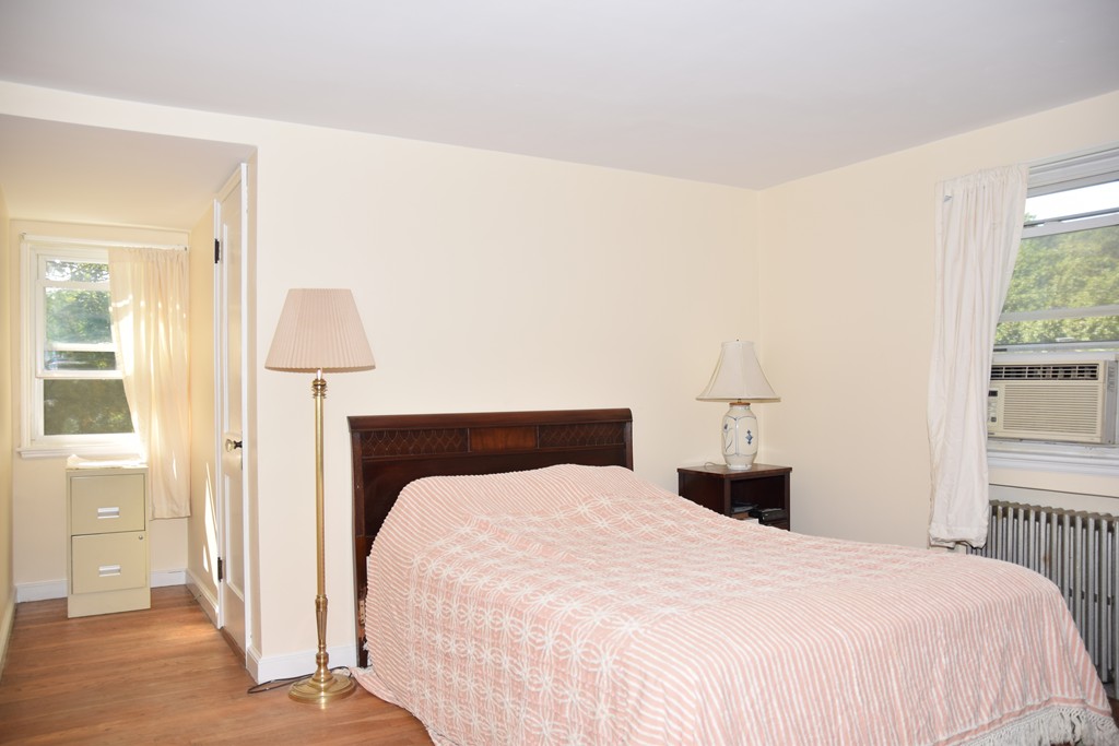 8 Myopia Road Boston, MA 02136 - Photo 10 of 14