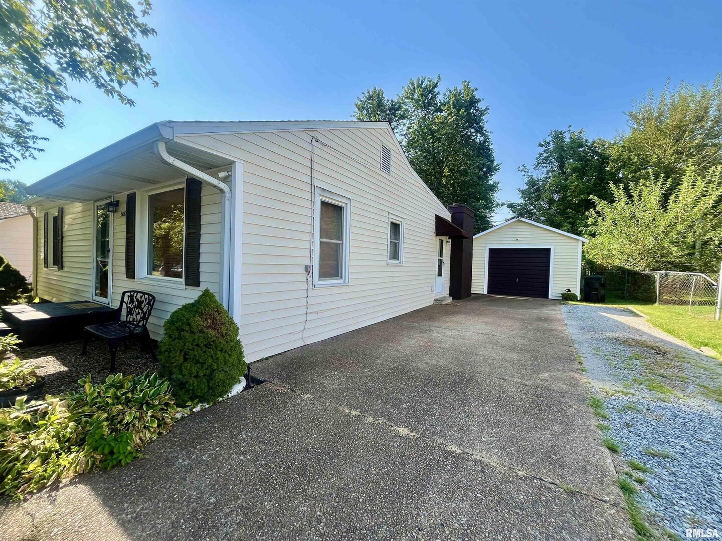 508 Hillcrest Street Metropolis, IL 62960 - Photo 2 of 33