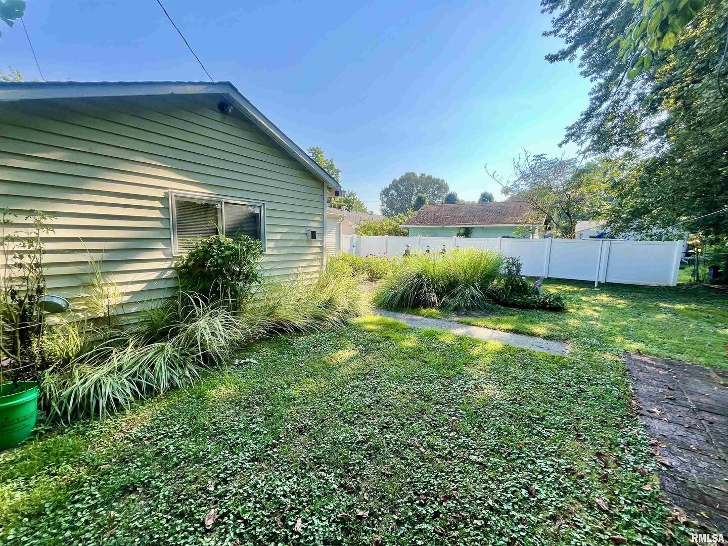 508 Hillcrest Street Metropolis, IL 62960 - Photo 9 of 33