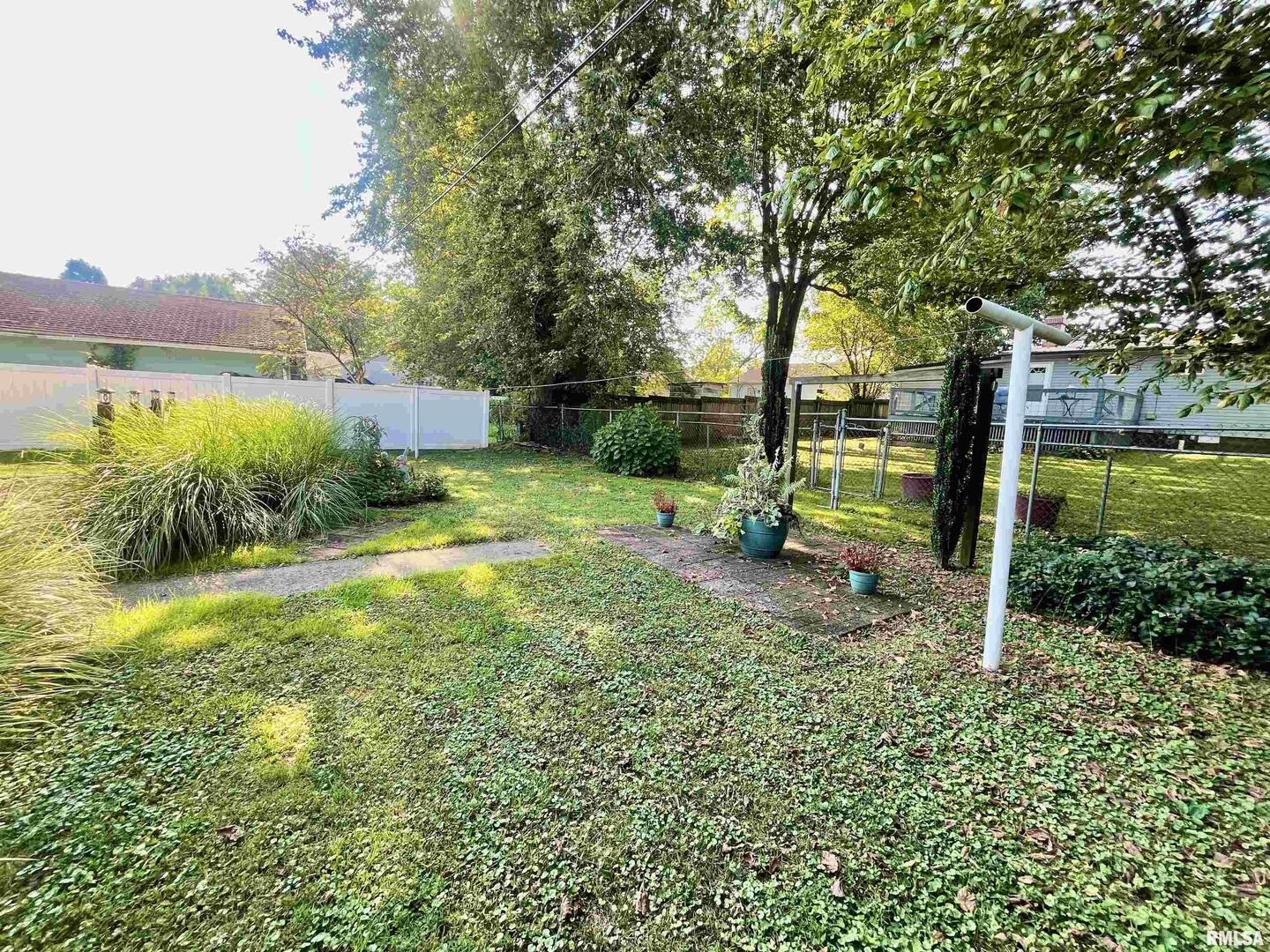 508 Hillcrest Street Metropolis, IL 62960 - Photo 10 of 33