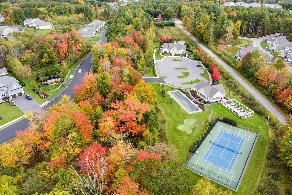 37 Pine Tree Drive, Unit 37 Methuen, MA 01844 - Photo 37 of 40 an aerial view of a city