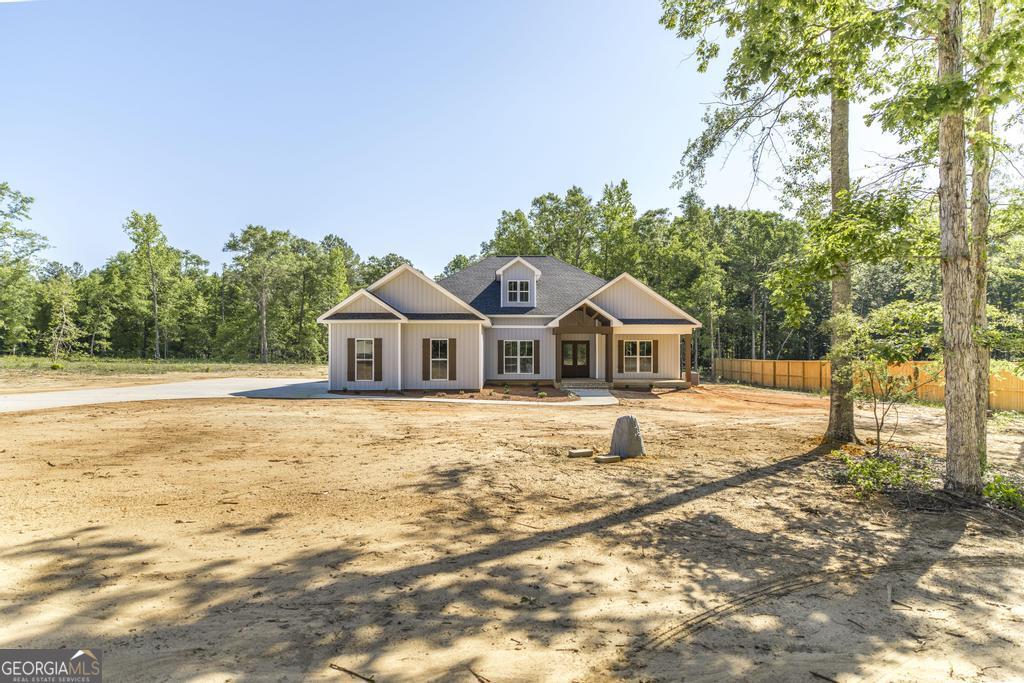 903 Robinhood Road Dublin, GA 31021 - Photo 3 of 32