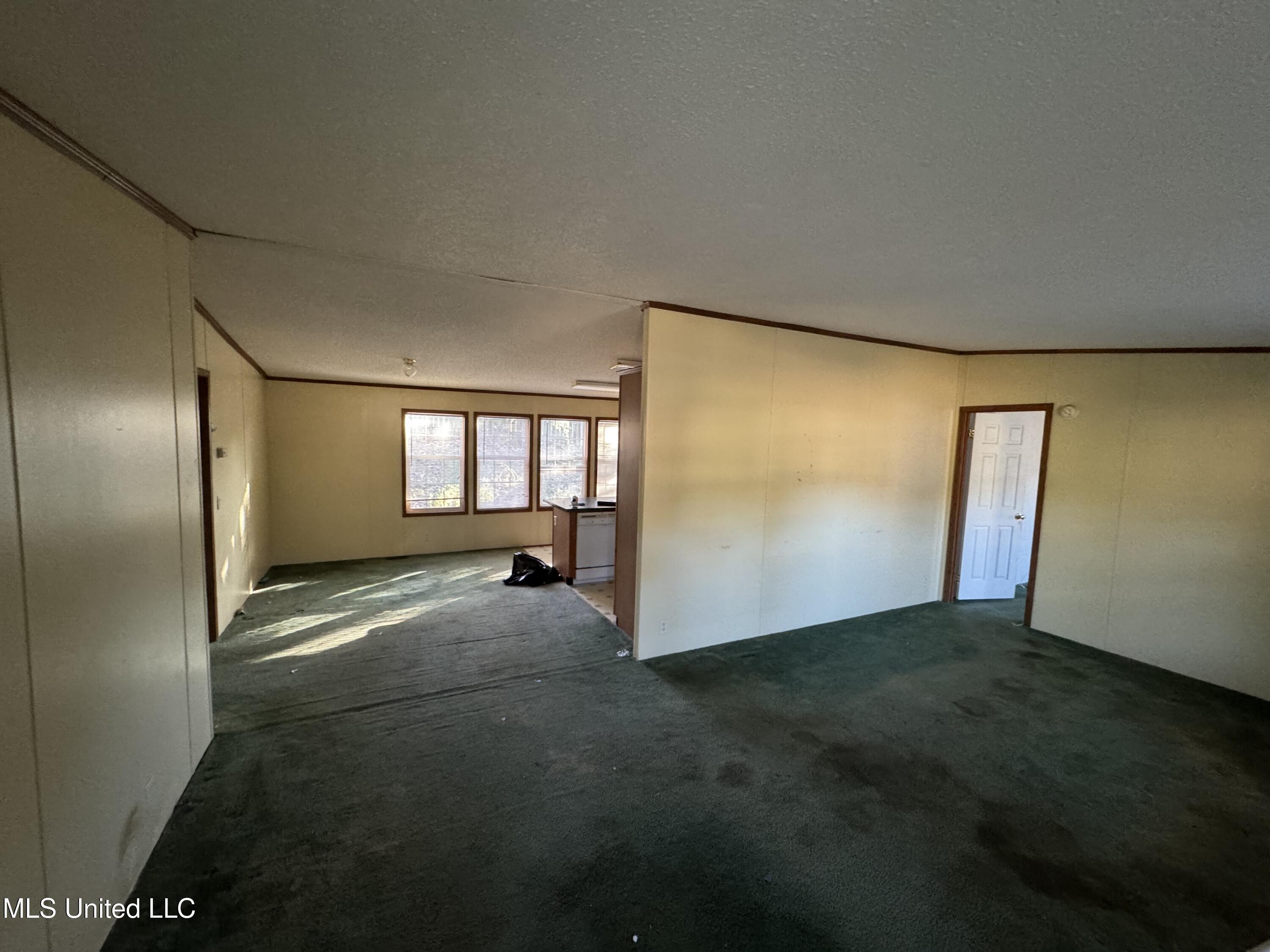 2041 King Road Southaven, MS 38672 - Photo 12 of 22 IMG_4247