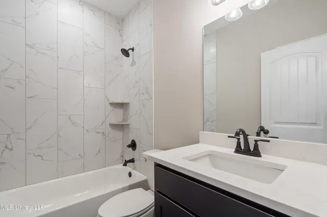 $329,900 | 116 Honor Cove, Senatobia, MS 38668