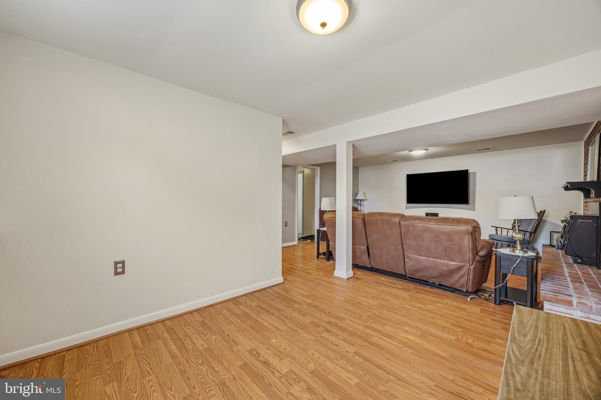 758 208th Street Pasadena, MD 21122 - Photo 28 of 42