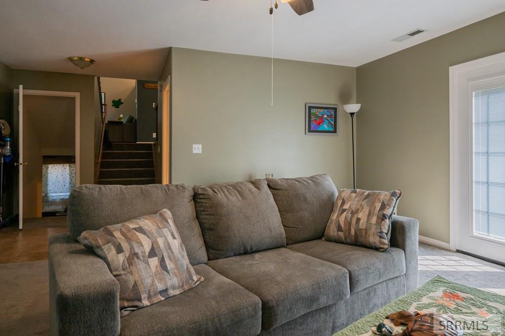 2755 Ridgecrest Drive Idaho Falls, ID 83404 - Photo 34 of 48