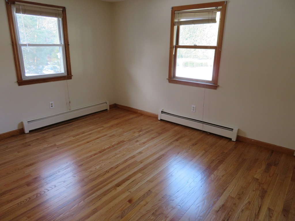 76 Loudville Road Easthampton, MA 01027 - Photo 9 of 14 Gallery Image 9