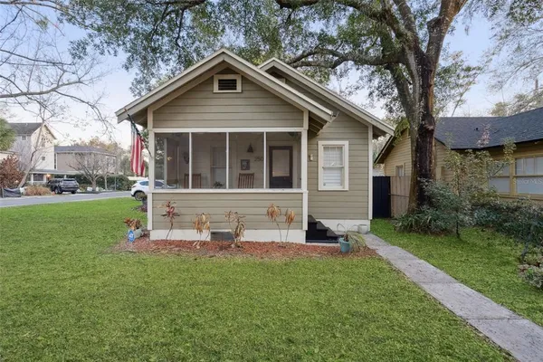 $325,000 | 250 Orange Place, Maitland, FL 32751