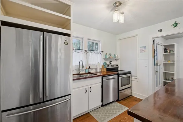 $325,000 | 250 Orange Place, Maitland, FL 32751