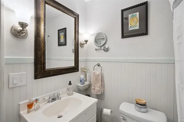 $325,000 | 250 Orange Place, Maitland, FL 32751