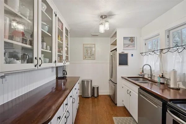 $325,000 | 250 Orange Place, Maitland, FL 32751