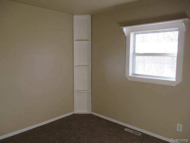 4692 East North County Line Road St. Louis, MI 48880 - Photo 10 of 25 Bedroom 3.jpg