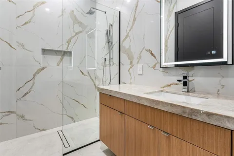 $4,995,000 | 6676 Northwest 66th Way, Parkland, FL 33067