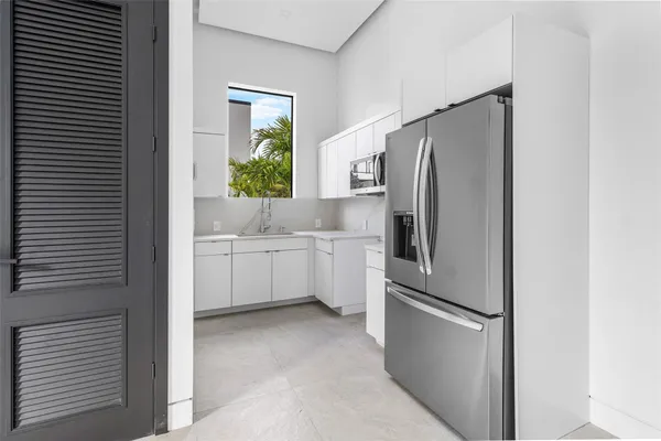 $4,995,000 | 6676 Northwest 66th Way, Parkland, FL 33067
