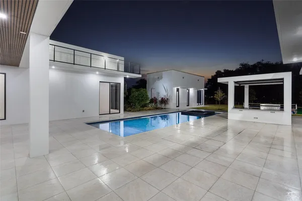 $4,995,000 | 6676 Northwest 66th Way, Parkland, FL 33067