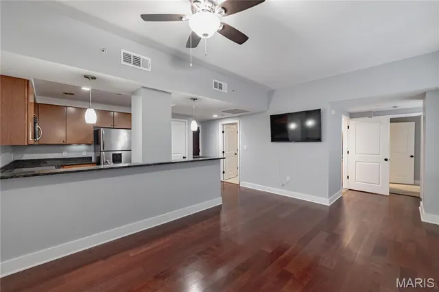 $150,000 | 314 North Broadway, Unit 1405, St. Louis, MO 63102