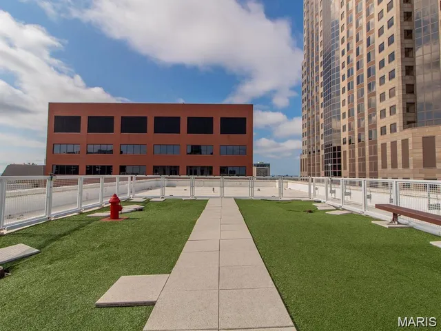 $150,000 | 314 North Broadway, Unit 1405, St. Louis, MO 63102