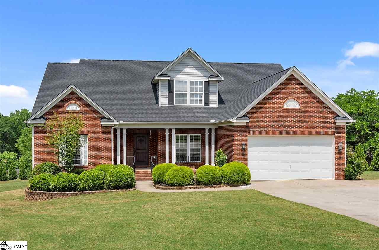 229 Ridge Bay Court Greenville, SC 29611 - Photo 1 of 28 Gallery Image 1