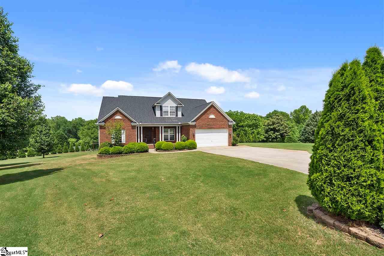 229 Ridge Bay Court Greenville, SC 29611 - Photo 2 of 28 Gallery Image 2