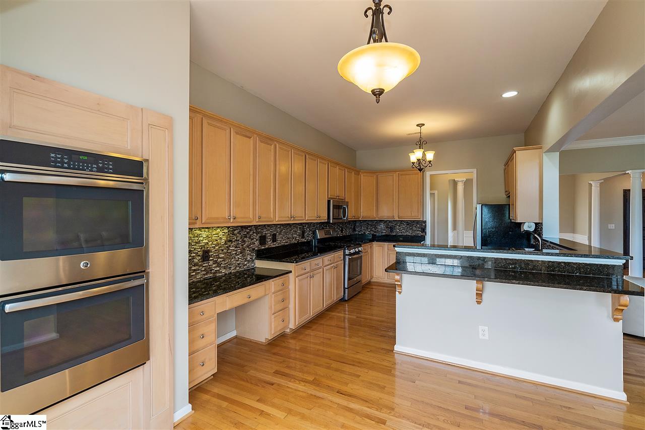 229 Ridge Bay Court Greenville, SC 29611 - Photo 11 of 28 Gallery Image 11