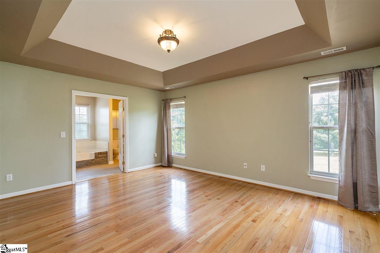 229 Ridge Bay Court Greenville, SC 29611 - Photo 13 of 28 Gallery Image 13
