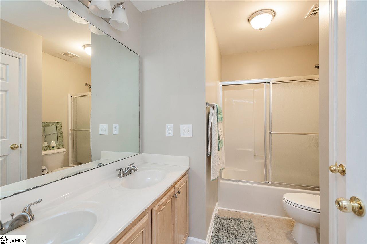 229 Ridge Bay Court Greenville, SC 29611 - Photo 20 of 28 Gallery Image 20