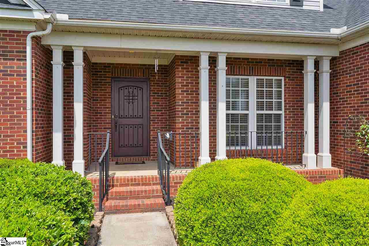 229 Ridge Bay Court Greenville, SC 29611 - Photo 3 of 28 Gallery Image 3
