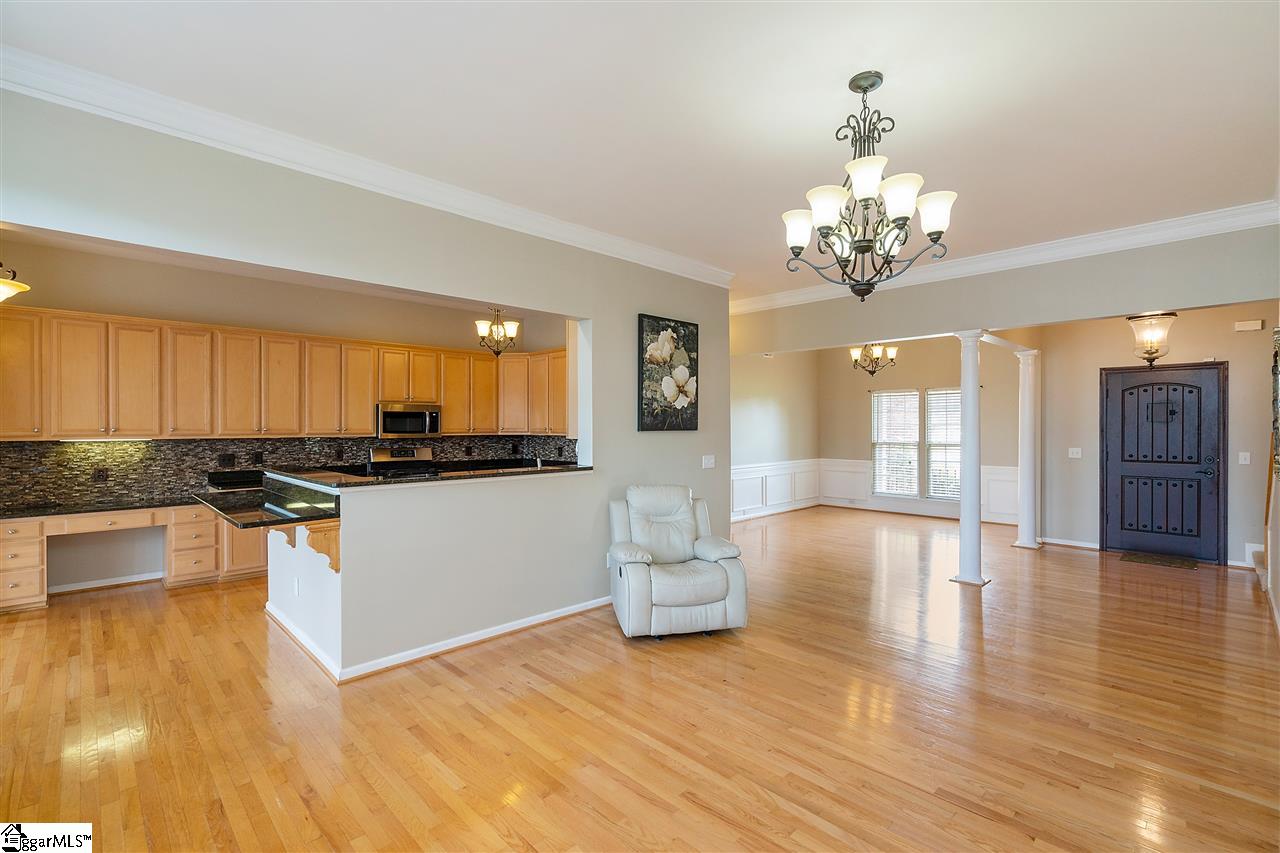 229 Ridge Bay Court Greenville, SC 29611 - Photo 5 of 28 Gallery Image 5
