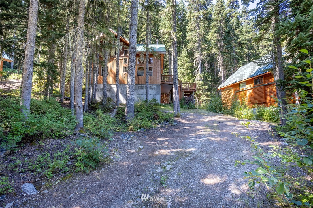 34199 Stevens Road Leavenworth, WA 98826 - Photo 2 of 28 Gallery Image 2