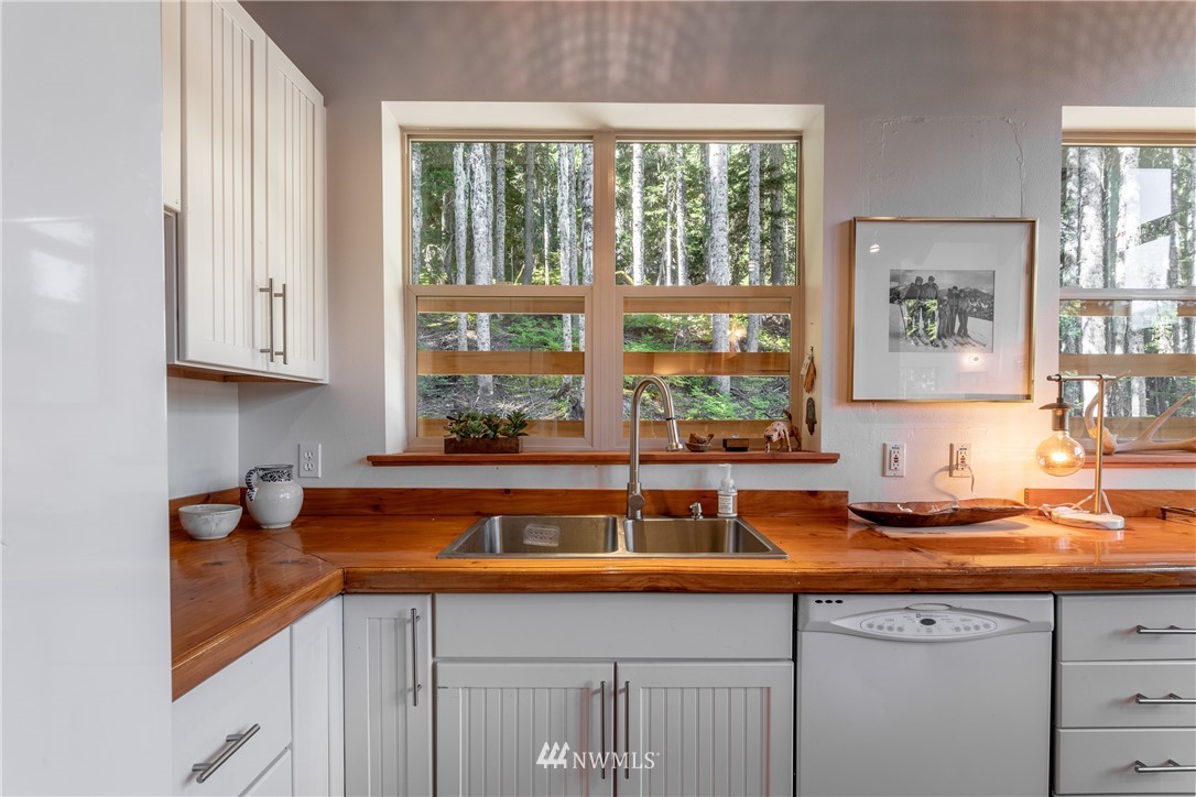 34199 Stevens Road Leavenworth, WA 98826 - Photo 7 of 28 Gallery Image 7
