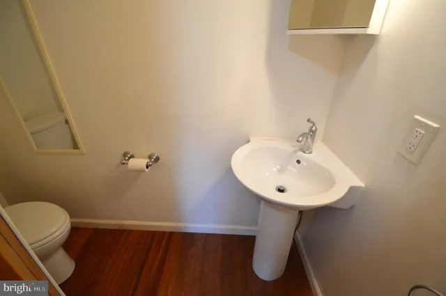 $285,000 | 101 West Union Street, Burlington, NJ 08016