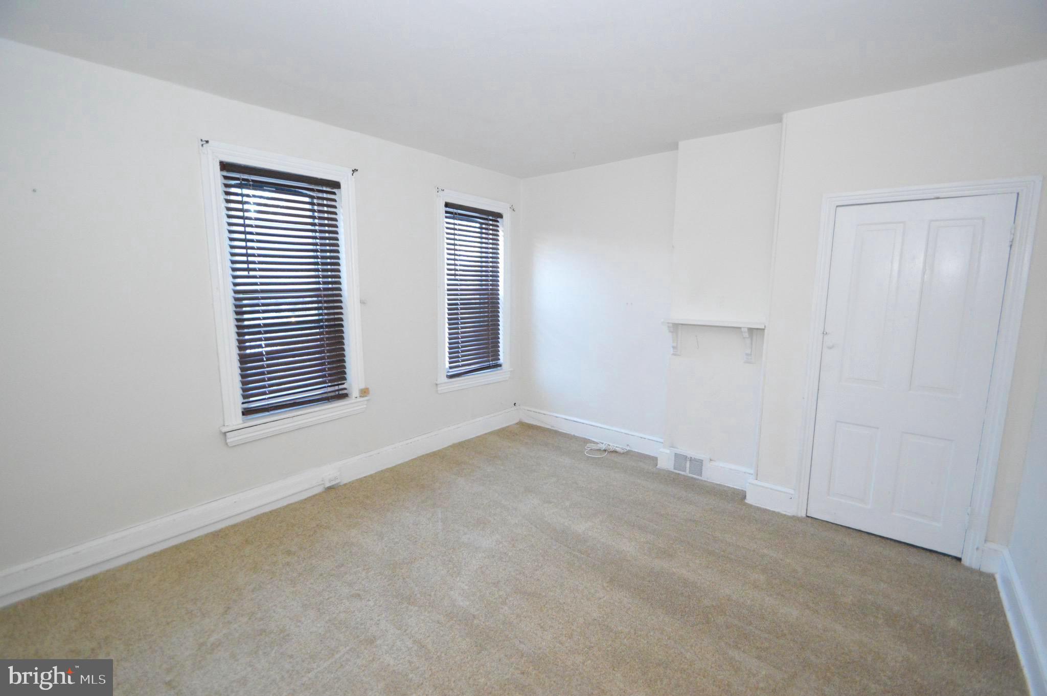 101 West Union Street Burlington, NJ 08016 - Photo 15 of 29 Main Bedroom