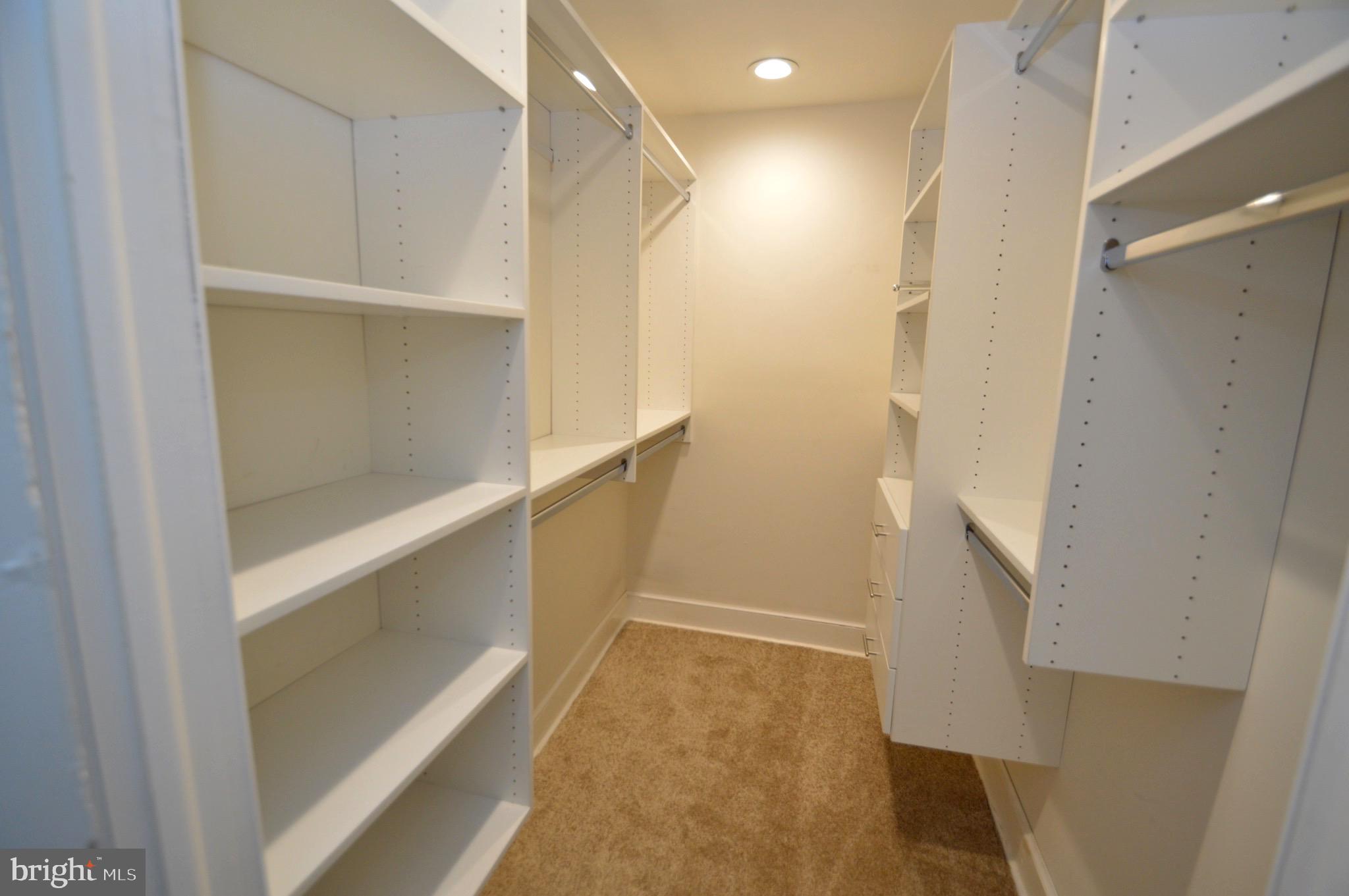 101 West Union Street Burlington, NJ 08016 - Photo 17 of 29 Walk in closet
