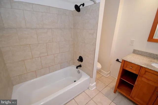 $285,000 | 101 West Union Street, Burlington, NJ 08016