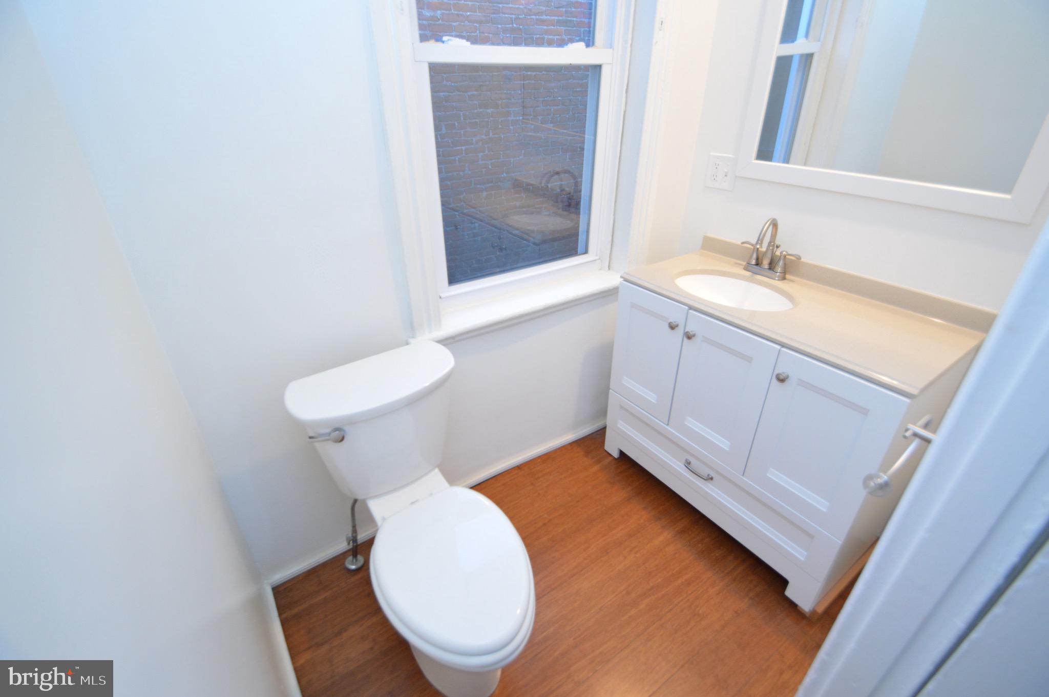 101 West Union Street Burlington, NJ 08016 - Photo 22 of 29 1/2 bath 2nd floor