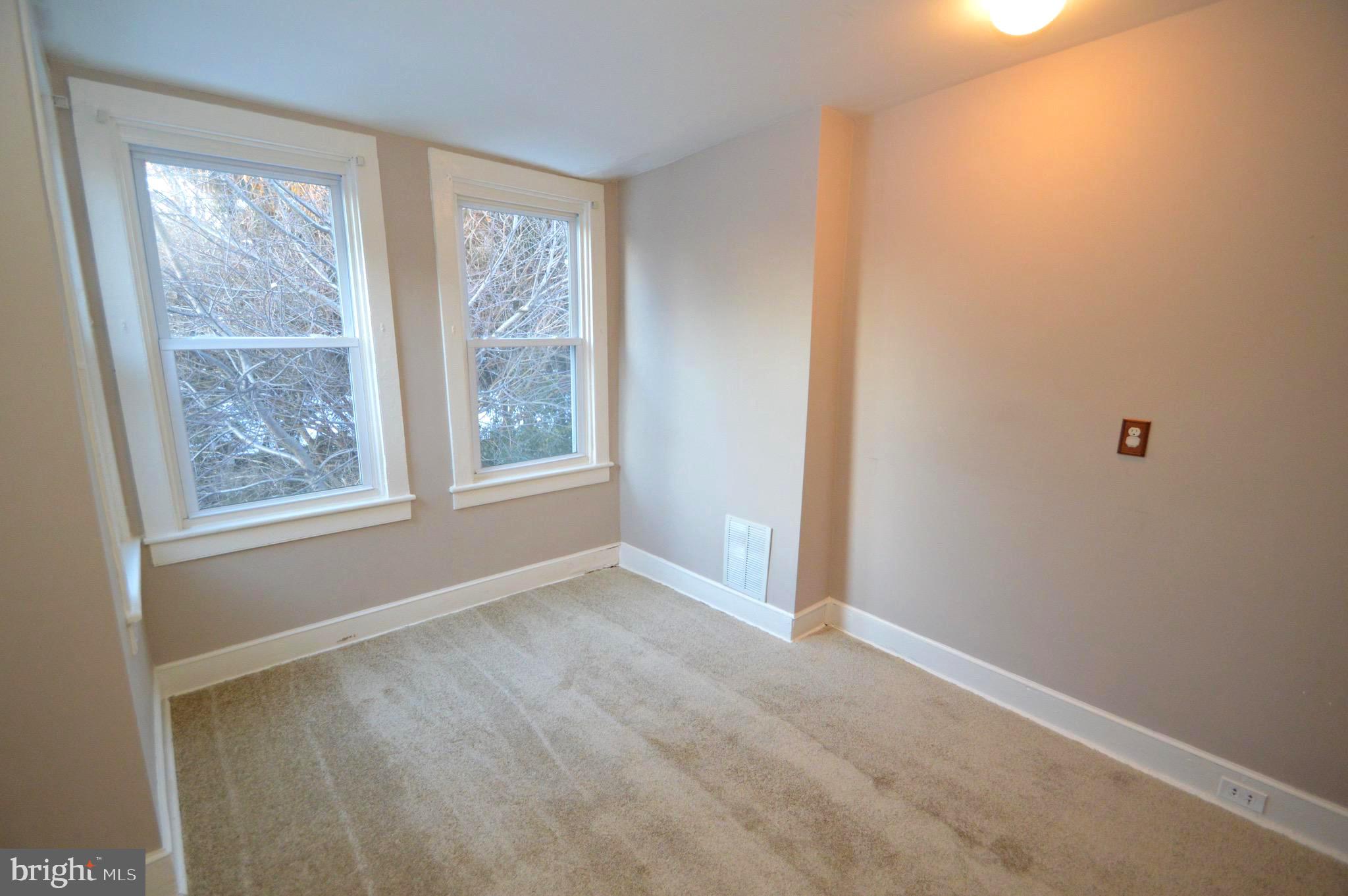 101 West Union Street Burlington, NJ 08016 - Photo 25 of 29 2nd Bedroom