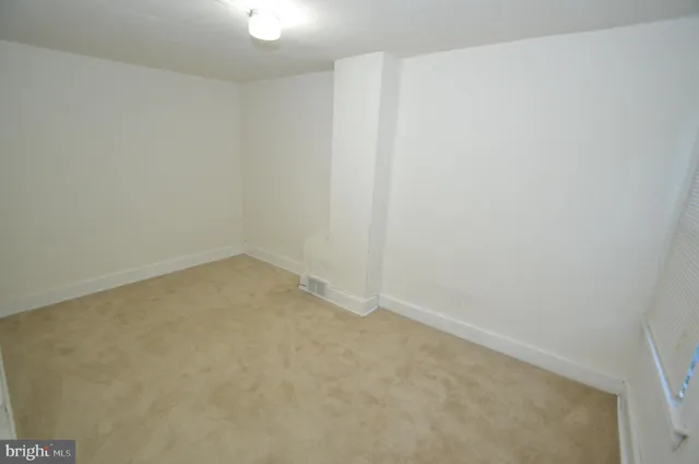 $285,000 | 101 West Union Street, Burlington, NJ 08016