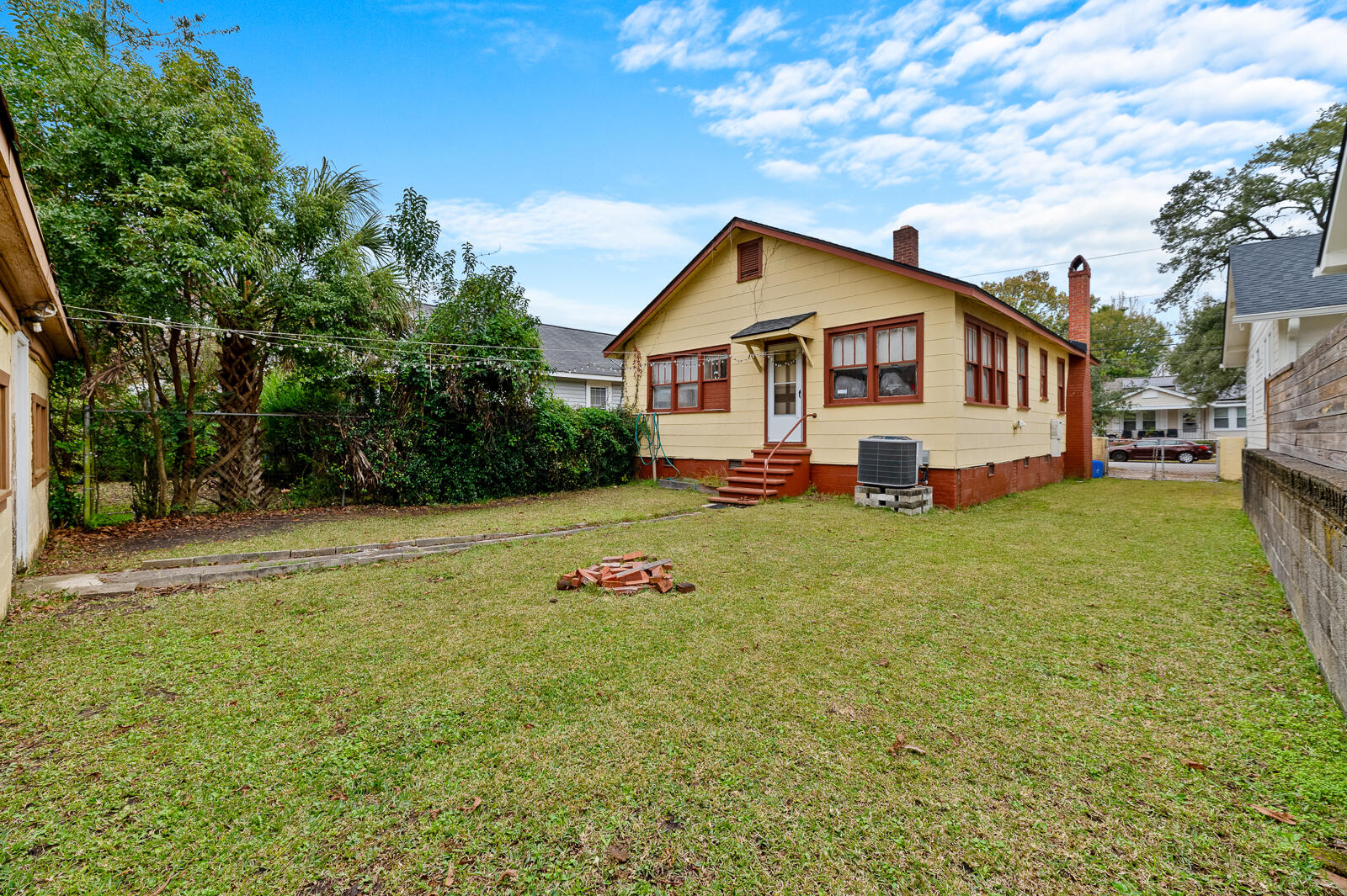 7 Gordon Street Charleston, SC 29403 - Photo 16 of 19 7 Gordon Street 17 of 20