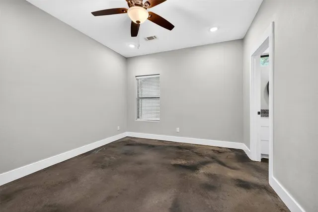 $1,525 | 211 West Murray Street, Denison, TX 75020