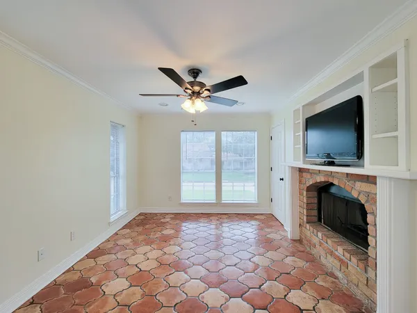 $2,950 | 18603 Point Lookout Drive, Houston, TX 77058