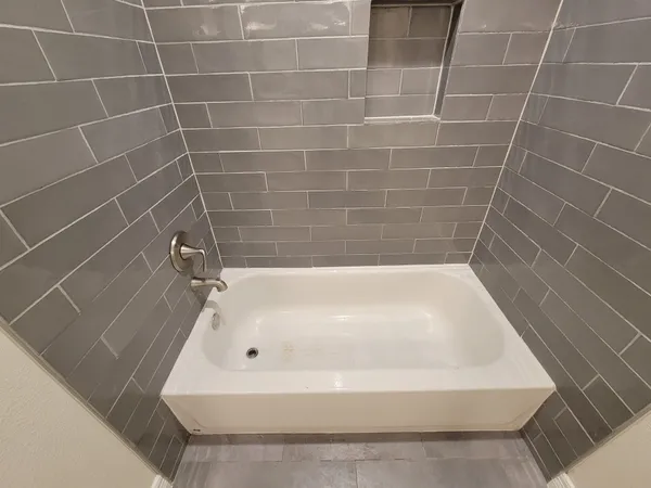 $2,950 | 18603 Point Lookout Drive, Houston, TX 77058