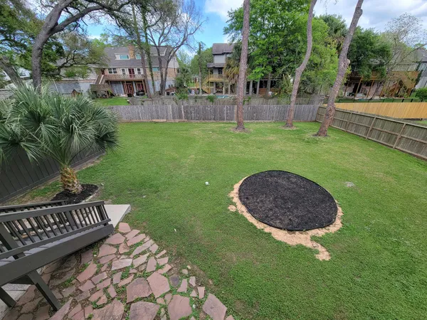 $2,950 | 18603 Point Lookout Drive, Houston, TX 77058