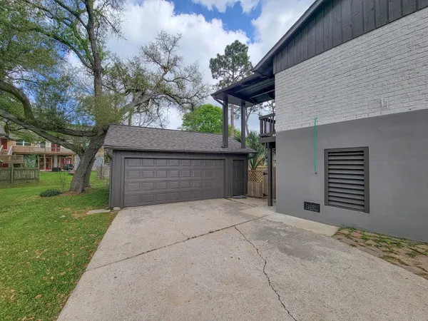 $2,950 | 18603 Point Lookout Drive, Houston, TX 77058