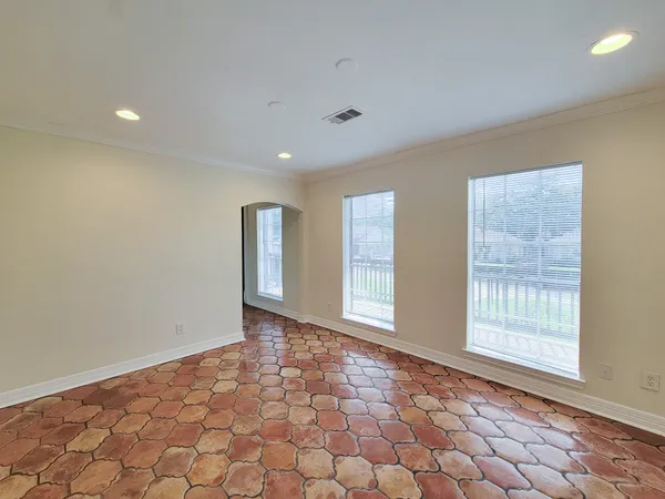 $2,950 | 18603 Point Lookout Drive, Houston, TX 77058