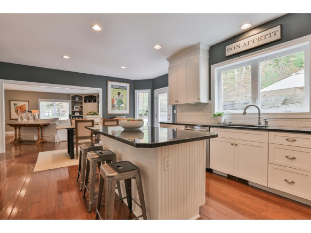 11 Easy Street Windham, NH 03087 - Photo 8 of 36