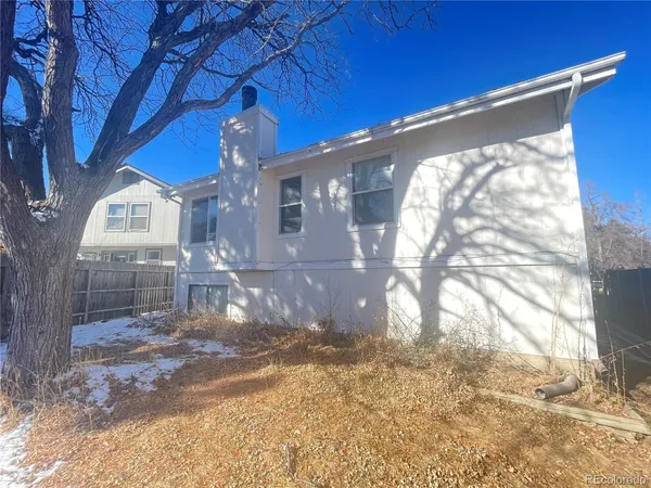 $379,000 | 3817 South Ceylon Way, Aurora, CO 80013
