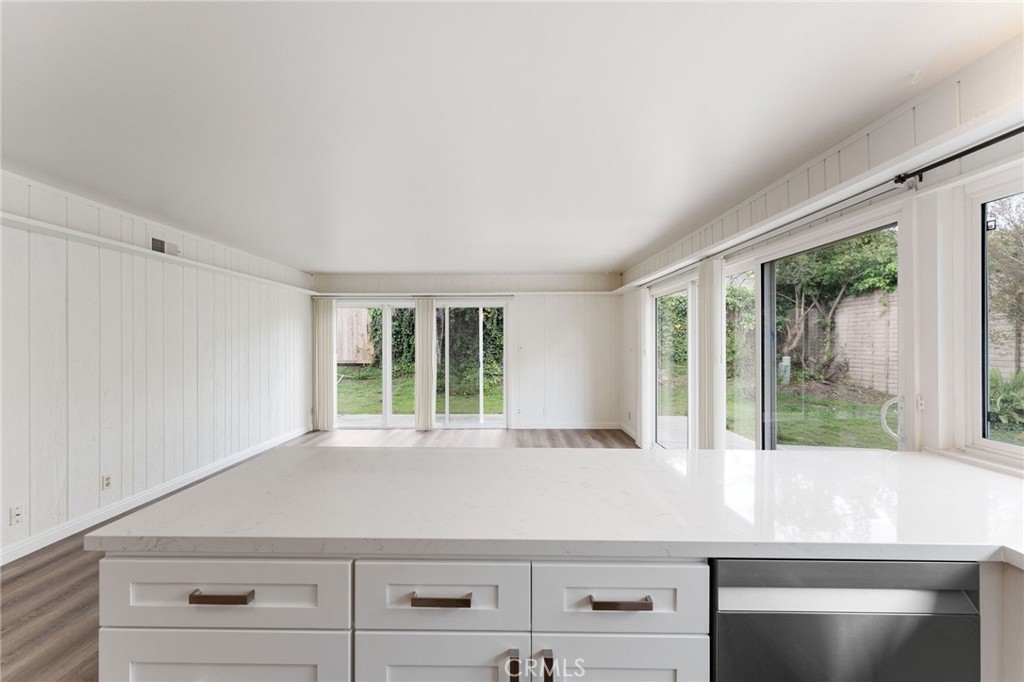 46 Cedar Tree Lane Irvine, CA 92612 - Photo 18 of 44 a kitchen with a stove and a window