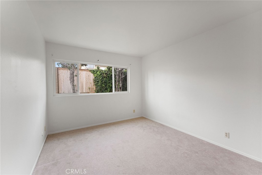46 Cedar Tree Lane Irvine, CA 92612 - Photo 21 of 44 an empty room with windows